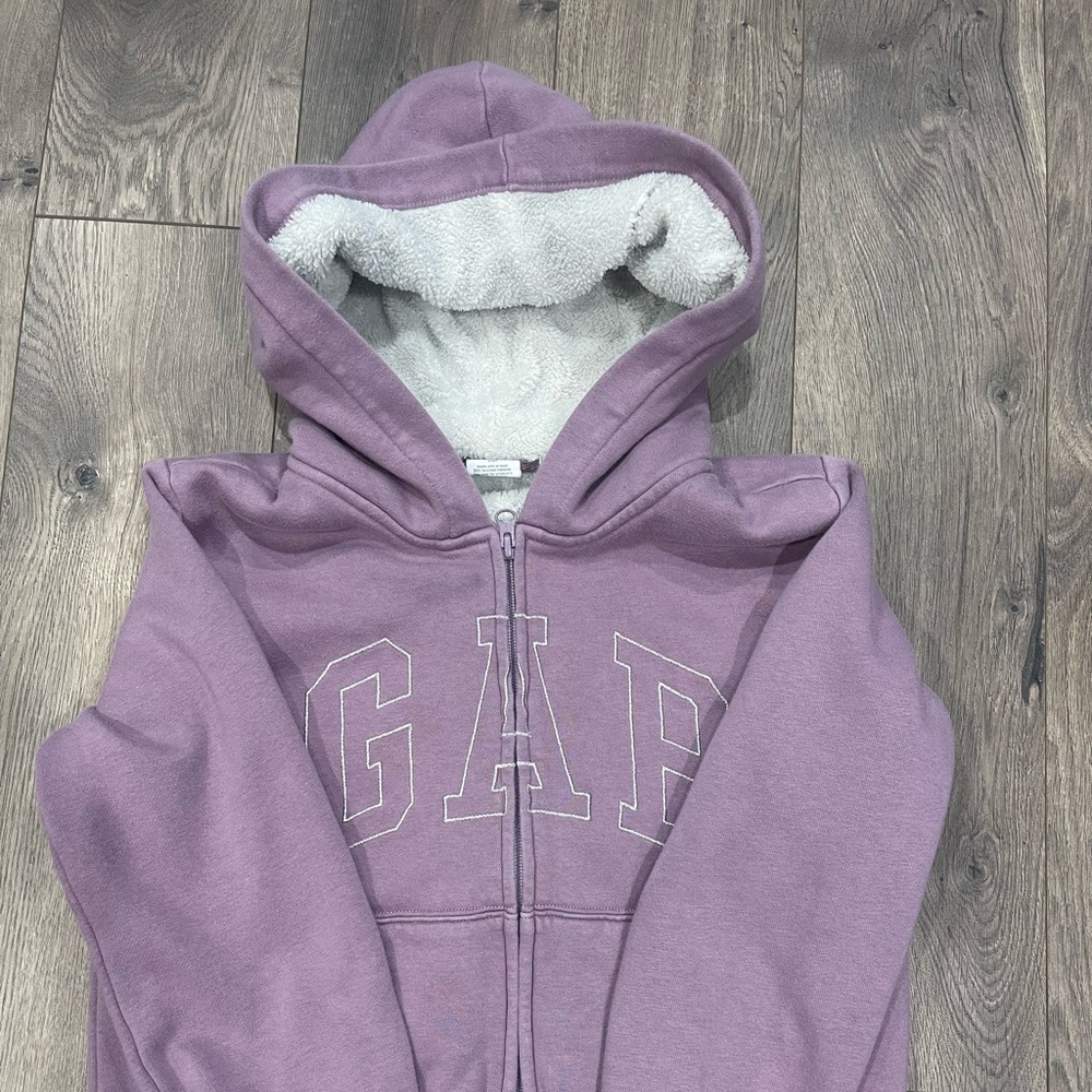 GAP kids Sherpa lined zip up hoodie in purple, XL (12)